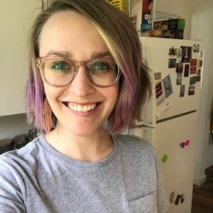 Meet your Posher, Olivia